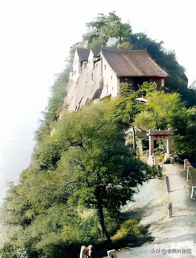 太罕见，90年前德国人拍摄的华山！那时的华山，竟如此壮观？