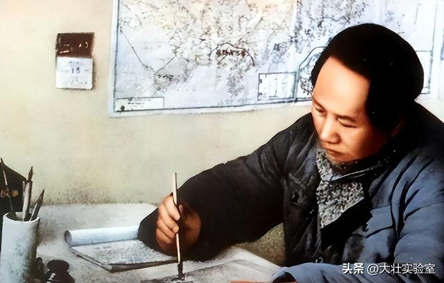 毛主席的机要秘书谢静宜有多美？长相甜美可爱，当过北京市委书记