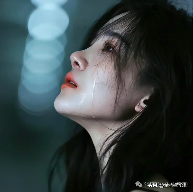 心里郁闷憋压抑的句子，一个人委屈到哭的文案