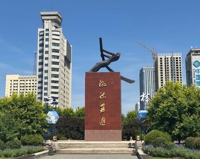 图说江城——吉林市的三十个广场