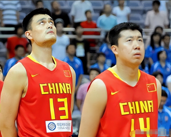 逼姚明退役，毁了王治郅，他凭一己之力让中国篮球倒退了二十年！