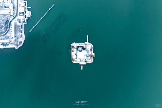 下雪啦！快去打卡聊城初雪限定皮肤！