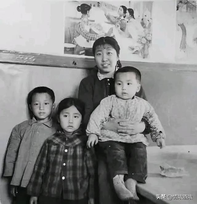 1972年我随夫戍边新疆,成两个孩子后娘,从不愿到把日子过成糖