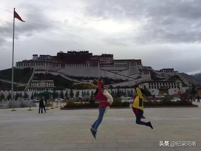 在朋友圈的一方小小天地里,那神秘而圣洁的雪域高原——西藏