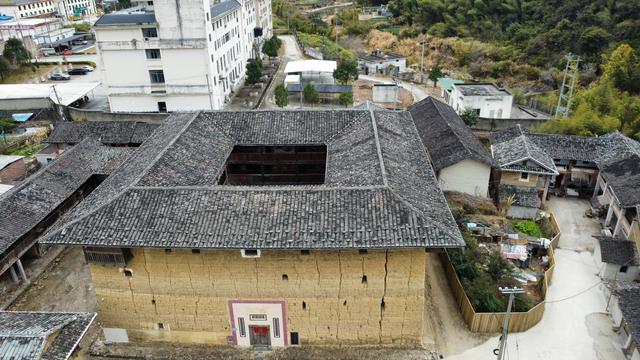 建南靖土楼——吕厝
