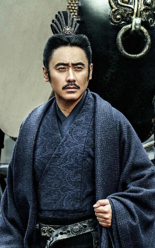 人前正人君子，人后流氓头子，假戏真做，这七位男星太令人作呕