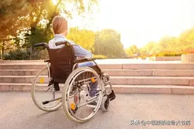 腰突如果没有这几种情况，就不用太担心……图片
