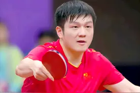 速战速决！樊振东、王楚钦连轰2个4-0横扫名将，轻松晋级男单8强图片