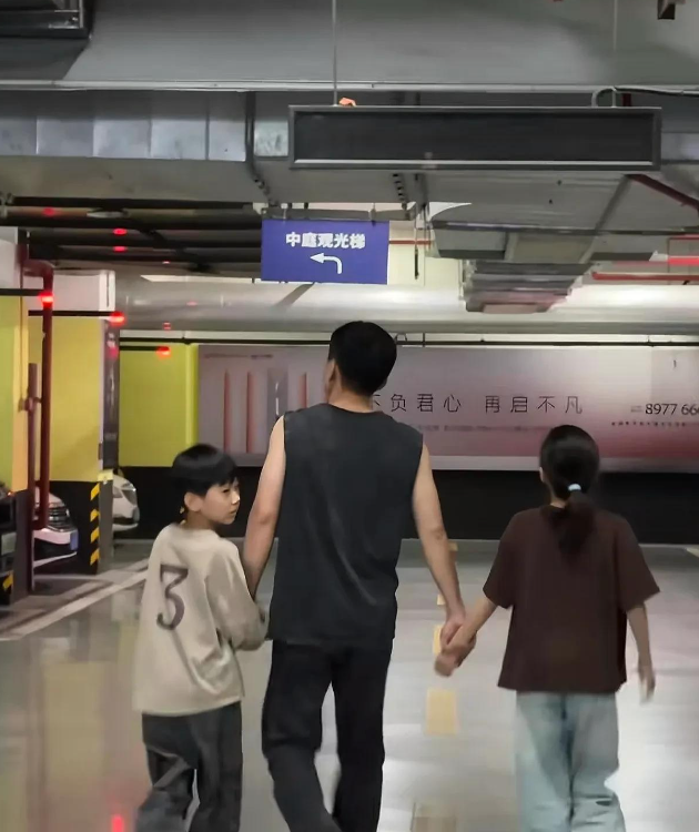 阿坝3对母女遗体又发现一具，在下游17公里石缝中找到，面目全非