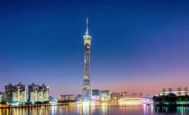 菲律宾和广东同为1亿多人口，菲律宾创造3.3万亿，广东是多少？