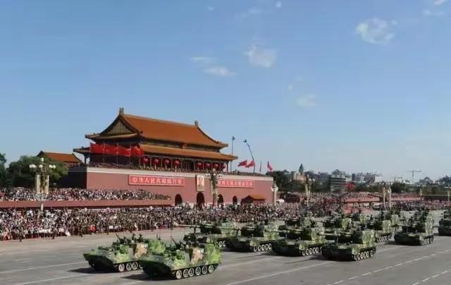 越南与中国杠上了？中国前脚定下9月3阅兵，越南后脚就定9月2！