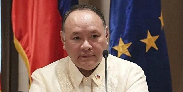 6国已派兵过南海，菲防长通告中国，不许出手，中方直接喷射水炮