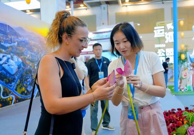 “荷”“河”同辉，美美与共！金湖文旅在大运河博览会上精彩绽放