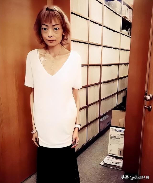 一代女神沦为豪门玩物？结婚8年牙齿全掉，器官切除，面似骷髅