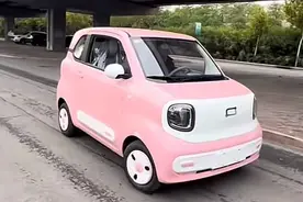 新车｜奔腾小马222公里长续航实车曝光 现款2.49万起 吉利熊猫同级图片