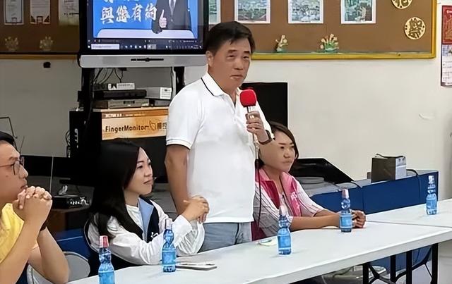 荒唐至极！国民党主席选举曝出大丑闻，郝龙斌与云林张家利益勾兑