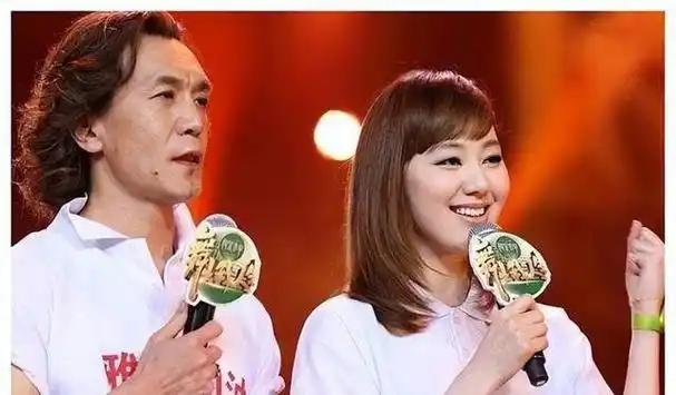 讨好大佬，陪睡上位，遭央视“开除”，她身上的谣言为何这么离谱