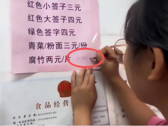 扎堆，宰客还不够？为什么旅游体验总是这么差？