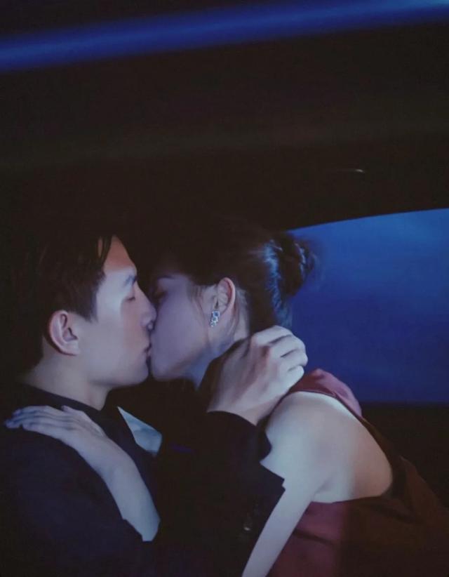 甜成这样谁能忍住不磕一口啊？