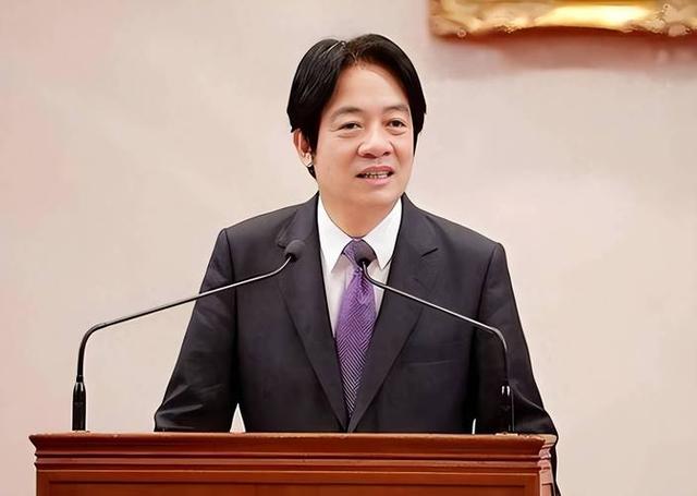 洪秀柱刚观礼9·3阅兵，岛内支持度大反转，台当局矛头对准新北