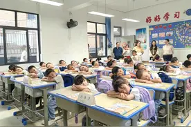 一规一矩显章法 一言一行好习惯——博雅小学开展一年级课堂常规展示评比活动图片