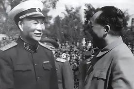 他是最后一位去世的开国大将，子女中有两个副主席，三个将军图片