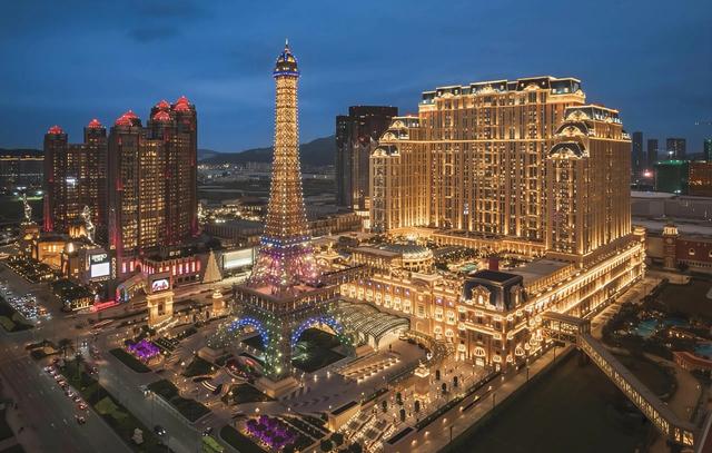 澳门一日游保姆级路线，从历史老街到奢华度假村，不走回头路