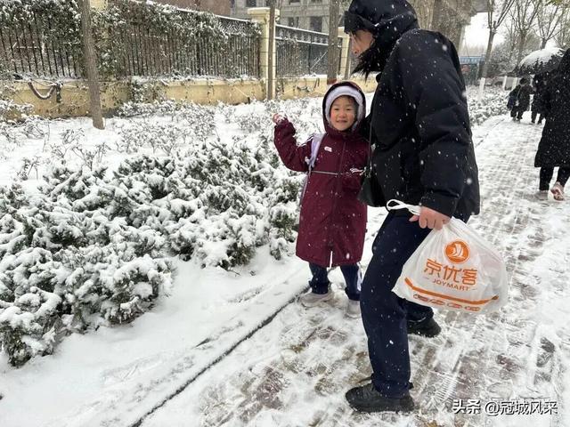 2025年冠县第一场冬雪