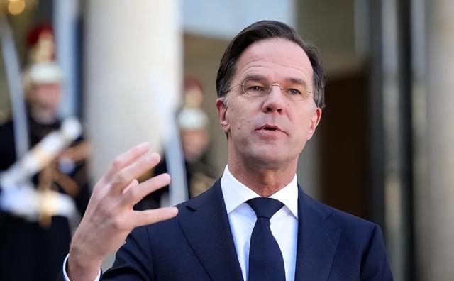 荷兰首相在中国暗示“苦衷”：对华管制光刻机，真不是我们想干的