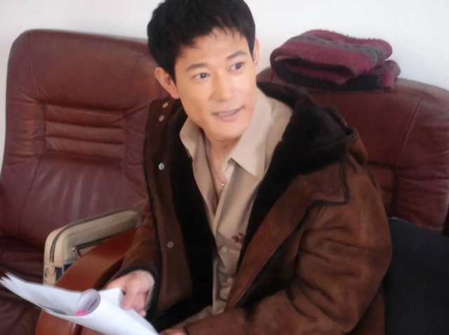 没想到，高市早苗涉华言论风波没完，矢野浩二因一个举动口碑暴涨