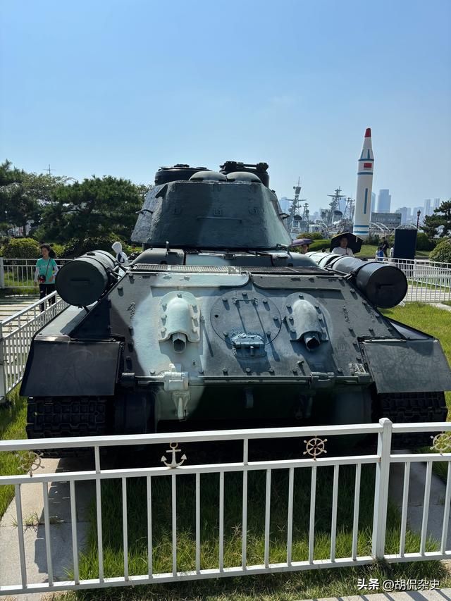 走进青岛海军博物馆：在涛声中感受海军历史与辉煌（七）