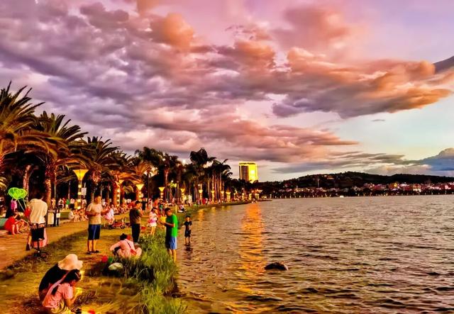 弥勒：滇南暖城打造越冬温馨家园