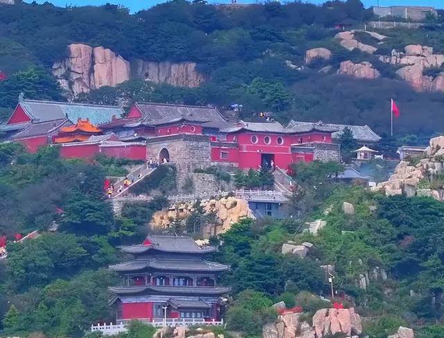第一次爬泰山别乱走！门票、索道选择+路线安排全攻略