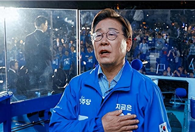 特朗普杀招立竿见影？李在明掏不出4000亿美元，立马反转对华态度
