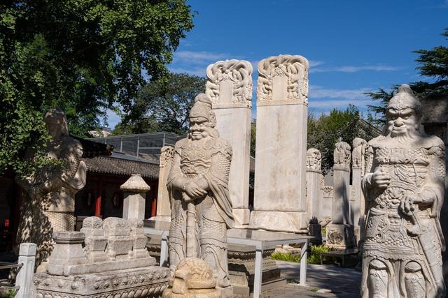 60岁之后一定要去一次！北京对老人免票的20+景点，不花钱还好玩