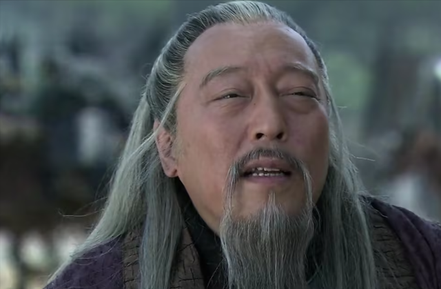 马谡其实只是替罪羊！诸葛亮真正想杀的是马谡背后的靠山，他是谁
