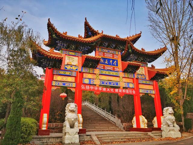 6年去了5次，这座免费千年道观，有山有潭，新安县烫面角很好吃