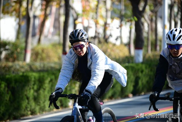 信都区总工会：七里河绿道上的骑行狂欢