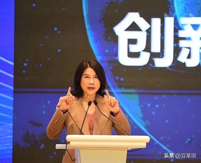 董明珠卸任仅1天	，令人担心的事发生，王自如的话终于有人信了