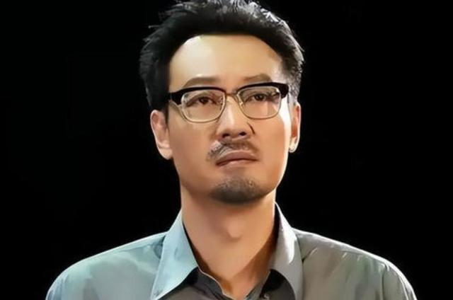 辛柏青丧妻刚满100天，离谱的事就发生了，被撮合娶马伊琍引争议