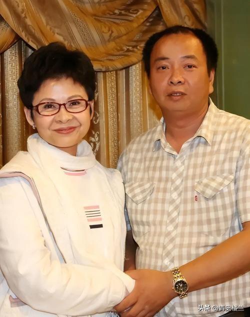 63岁董文华不再沉默，揭露当年被“封杀”原因，原来我们错怪她了