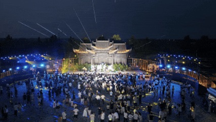 临沂元旦狂欢攻略！7小时免费跨年狂欢！山巅追光、焰火、无人机、音乐会……