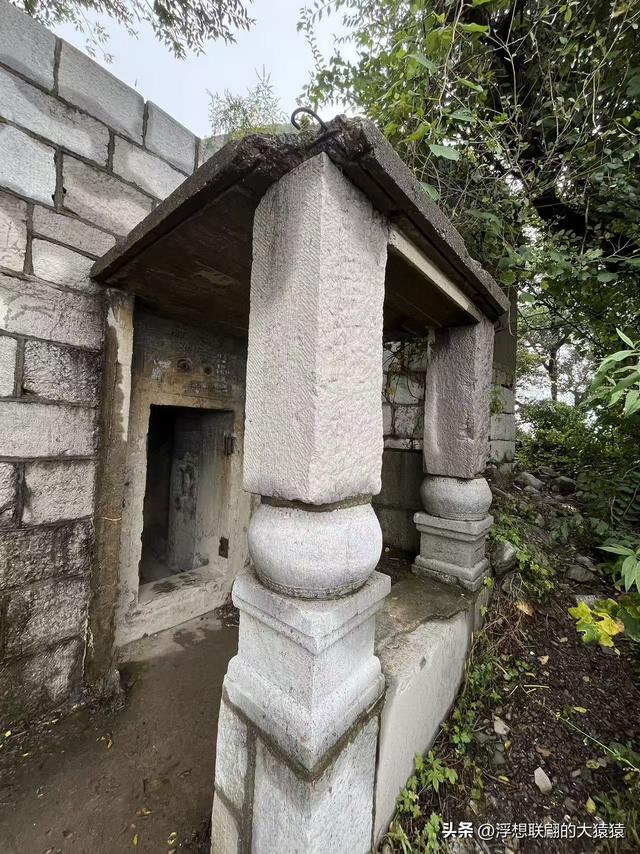 章丘胡山里的圣水灵泉庙，我都找着路线了，却近在咫尺未能抵达
