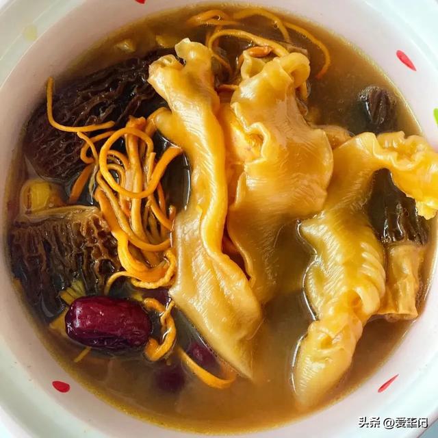 雪燕炖花胶 2026年雪燕炖花胶如何炖步骤