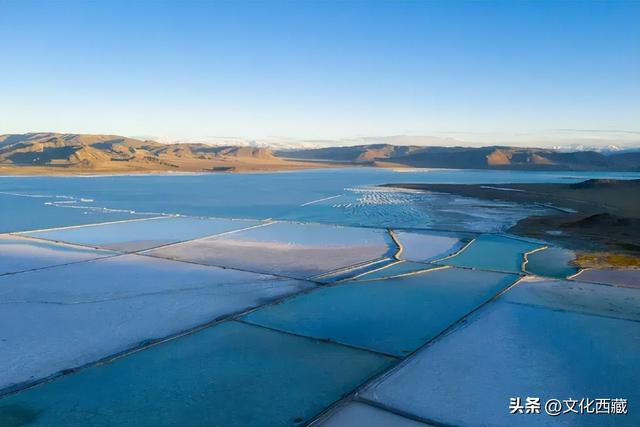 不用去澳大利亚！中国西藏有自己的粉红湖，颜值爆表，人少还免费！