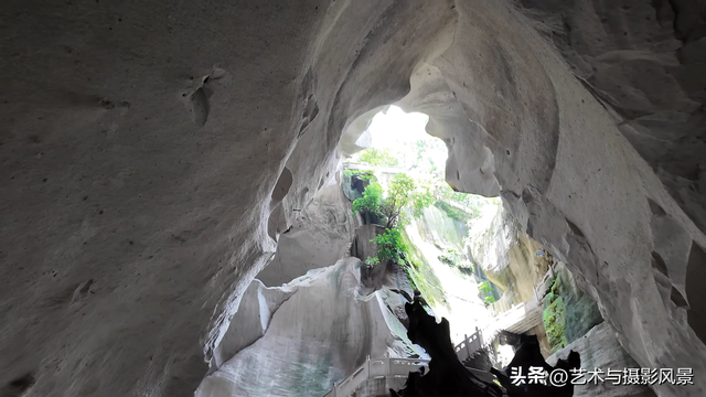 1500年历史的“地下迷宫”：一座从百万吨岩石中凿出的隐秘世界