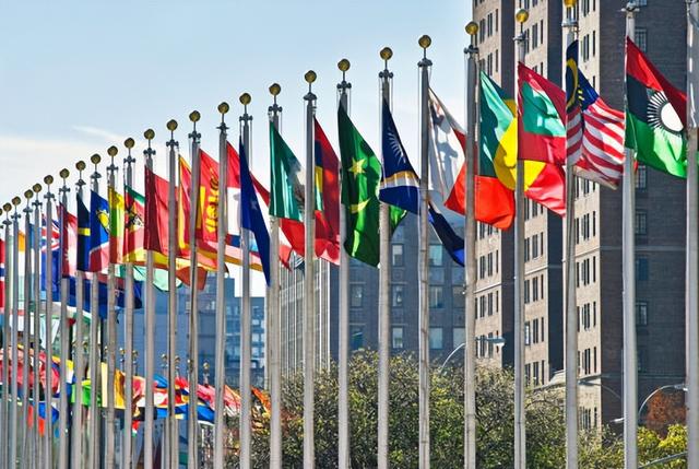 莫迪访华回国当天，印度打响反击第一枪，能源部长直戳美国肺管子
