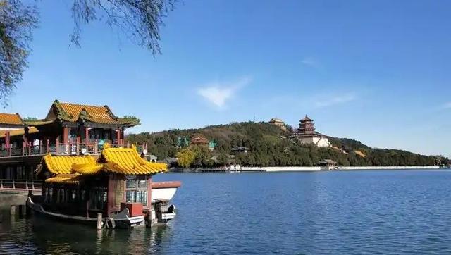 颐和园的第一道景观在哪里？