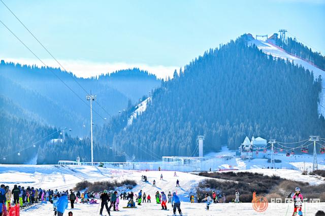 骄阳看雪 乌鲁木齐