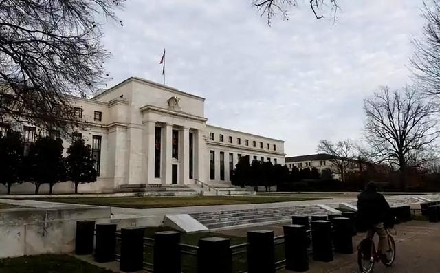 美专家：台海战争爆发，西方冻结3.4万亿中国资产，但中国有王炸